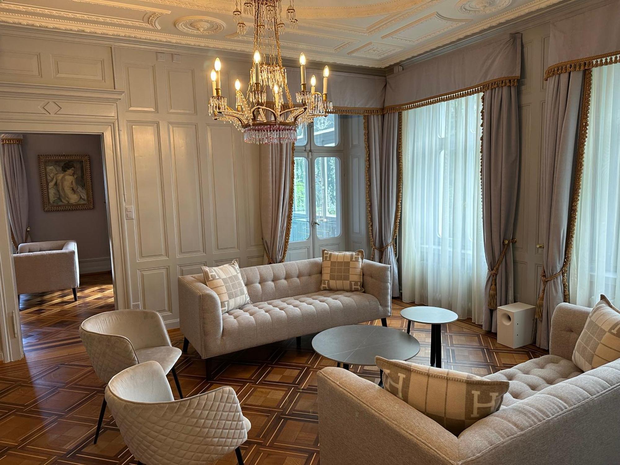 Entire Zurich Villa, Your Private Luxury Escape With In House Staff المظهر الخارجي الصورة