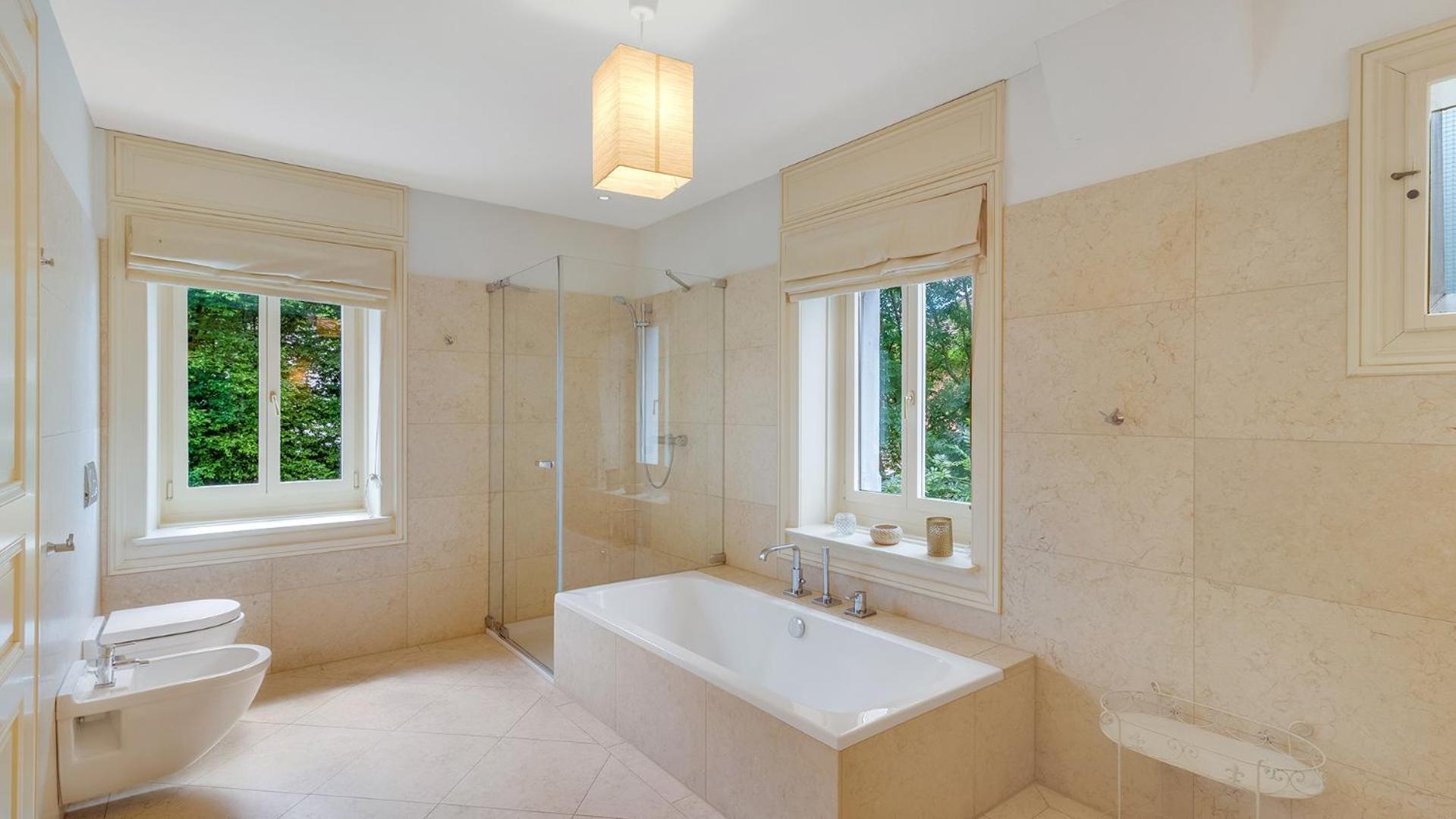 Entire Zurich Villa, Your Private Luxury Escape With In House Staff المظهر الخارجي الصورة