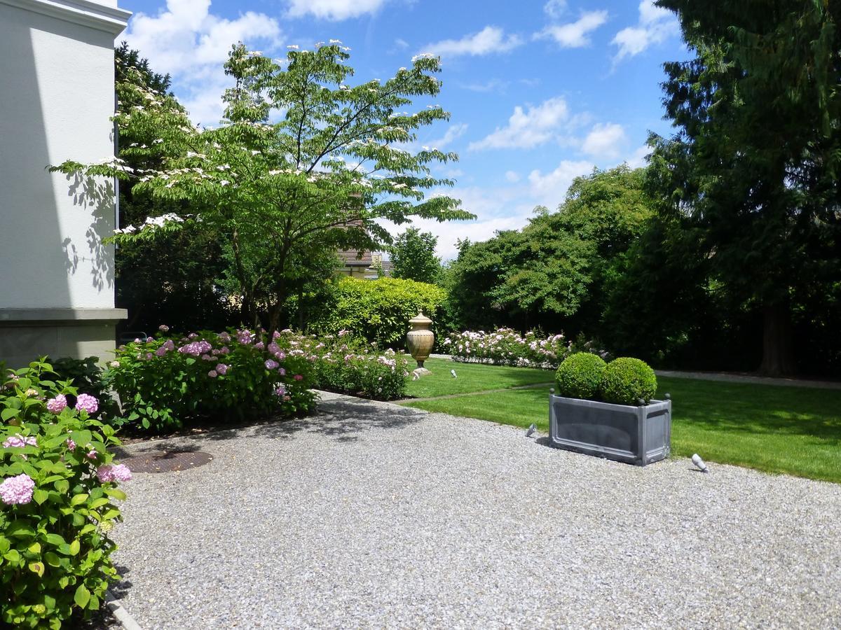 Entire Zurich Villa, Your Private Luxury Escape With In House Staff المظهر الخارجي الصورة